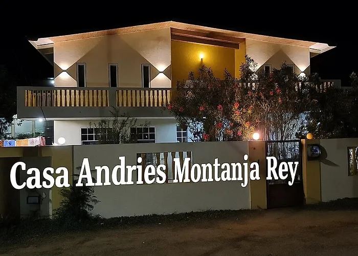 Casa Andries Montanja Rey